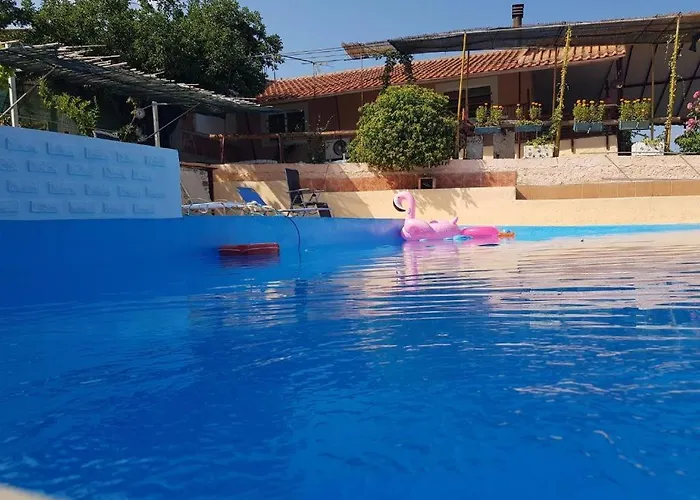 Vakantiehuis Farma Tsalta Olympus Larisa *