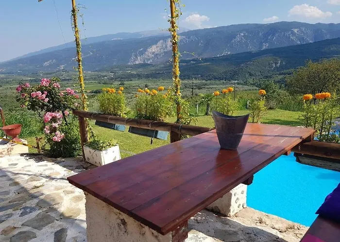 Farma Tsalta Olympus Larisa * Pyrgetós